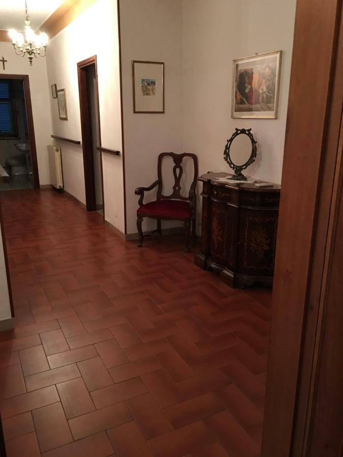Casa Degli Zii Appartamento Letizia Luni Luaran gambar